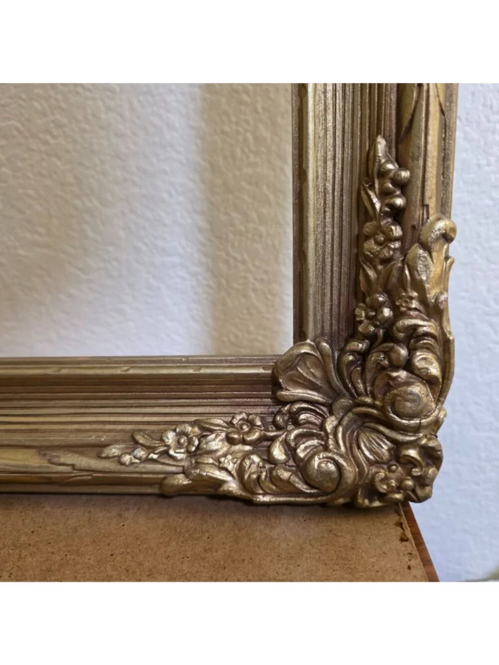 Antique Gold Gilded Ornate Wooden Picture Frame 17-3/8